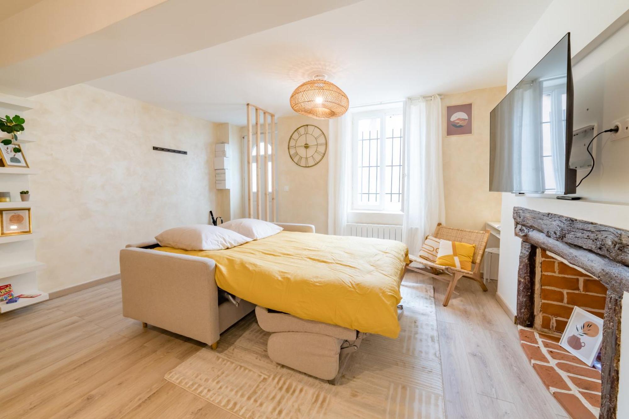 Sollys Daire Auxerre Dış mekan fotoğraf